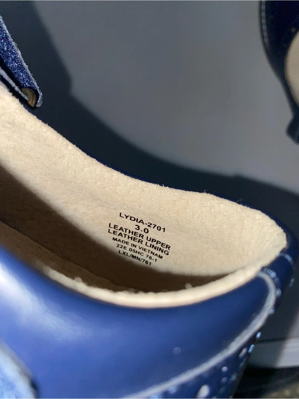 FootMates Lydia 2701 Mary Jane Girls Navy Size 3 Brogue Design Adjustable *NWOT